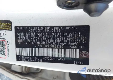 2006 Toyota Camry Le V6 z USA, uszkodzony, nr VIN 4T1BF32KX6U635392